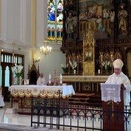 Neusegnung der katholischen Kirche in Deta zum 120. Kirchweihferst